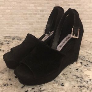 Ladies suede wedges